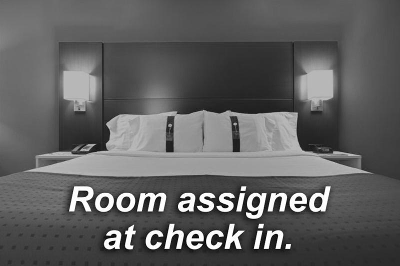 Holiday Inn Express & Suites - Charlotte Ne - University Area By Ihg Екстериор снимка